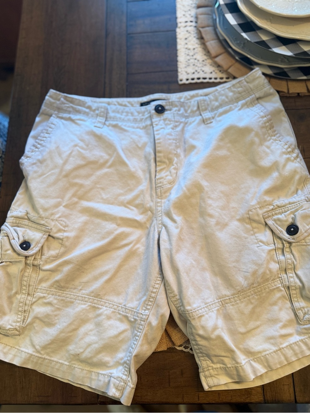 Aeropostale Light Khaki Cargo Shorts with Button Flap Pockets